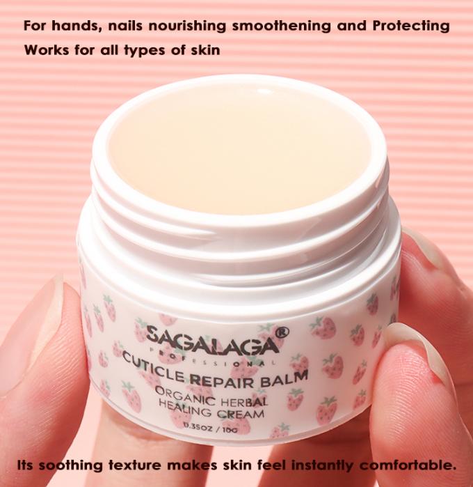 Close-up of nourished يُسلِّمs after كريم application