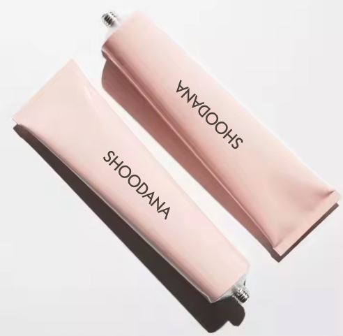 Close-up of كريم لليدين application