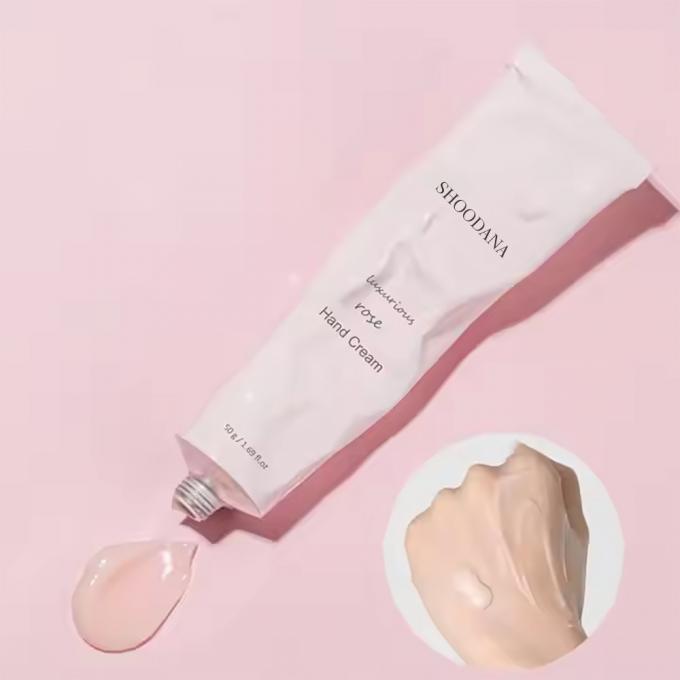 Demonstration of كريم لليدين application